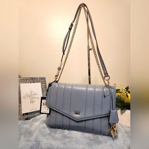 DKNY BABY BLUE CROSSBODY/SHOULDER BAG NWT